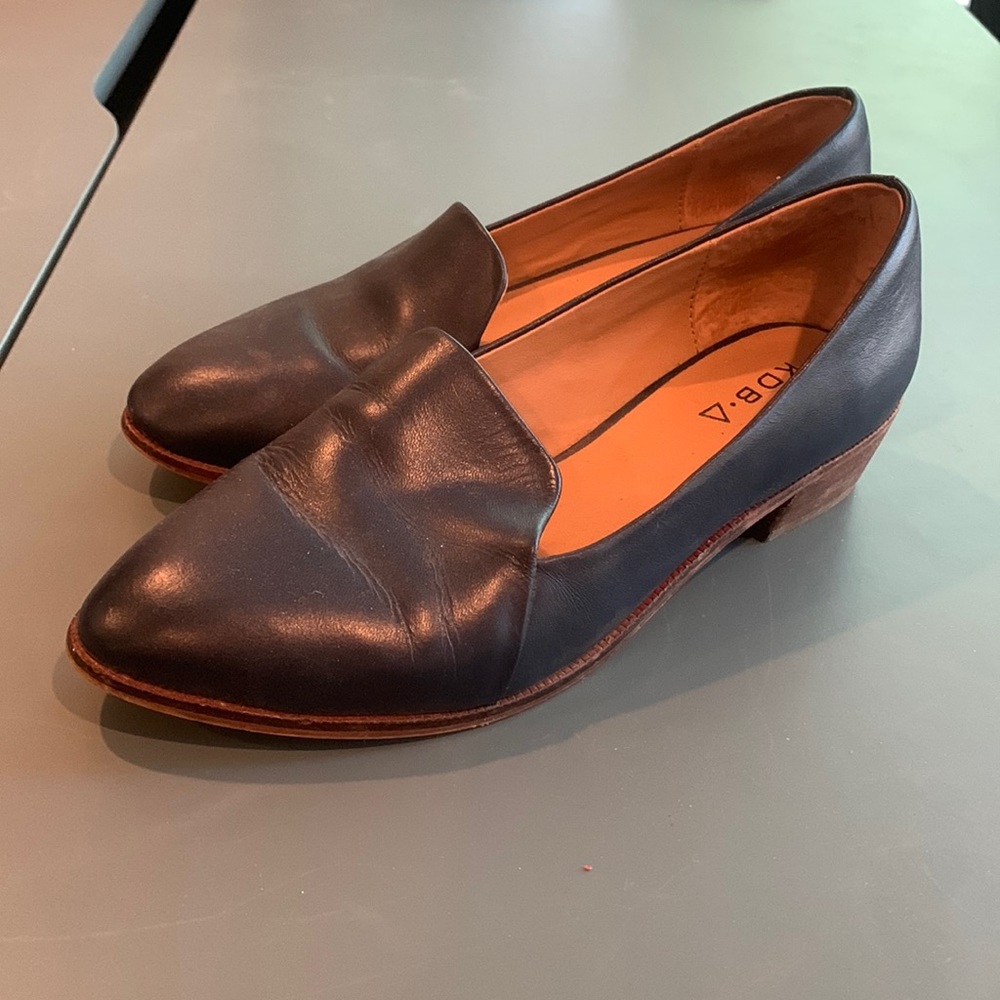 Kelsi Dagger Brooklyn Navy Blue Leather Loafers - Size 6